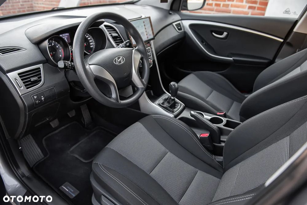 Hyundai i30 1.4 Trend - 5