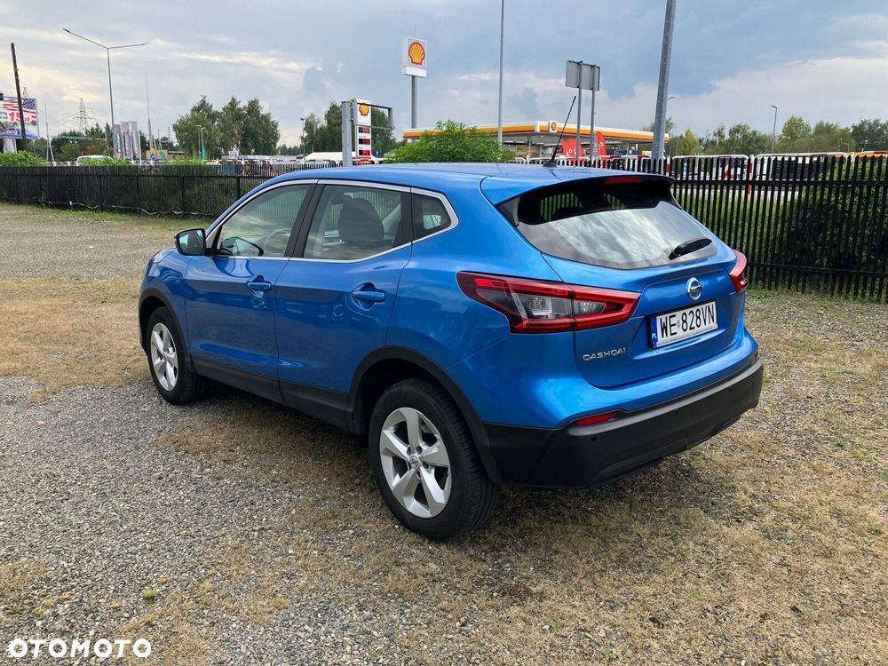 Nissan Qashqai - 11