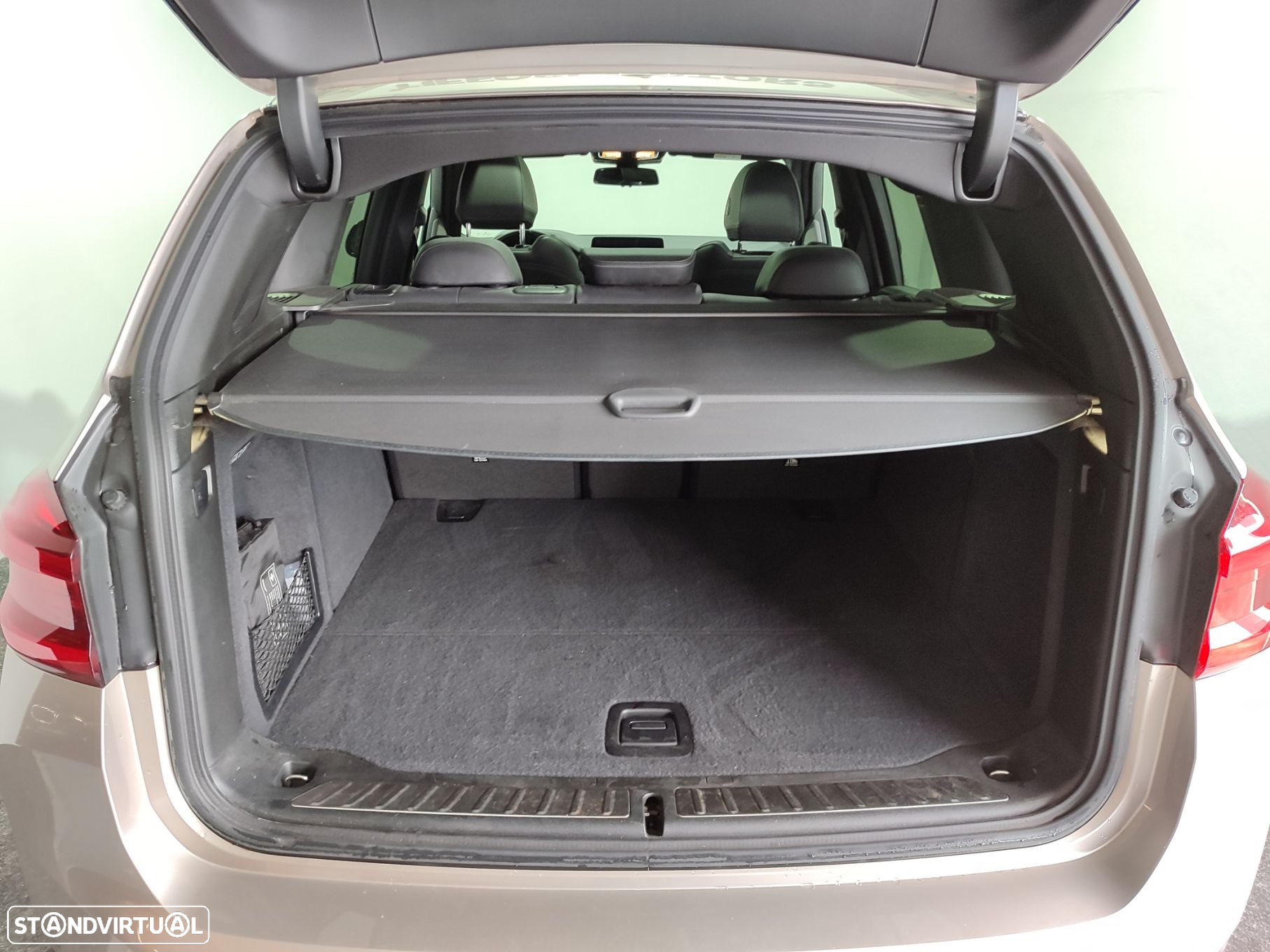 BMW iX3 Inspiring - 53