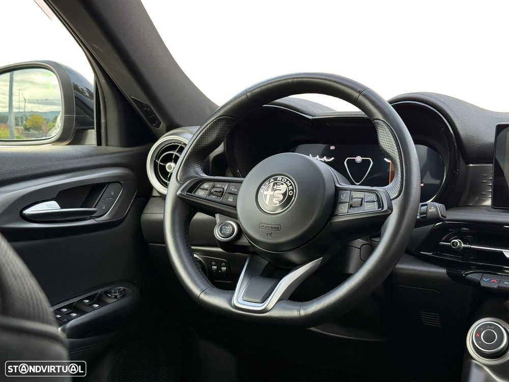 Alfa Romeo Tonale 1.5 Hybrid Sprint - 21