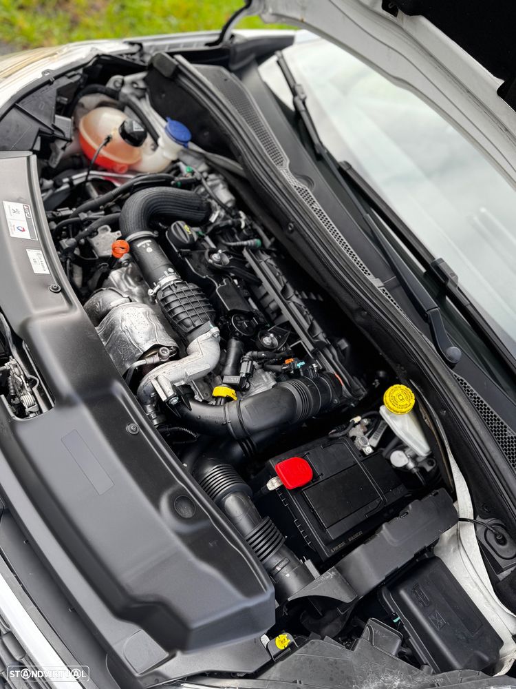 Peugeot 208 1.4 HDi SE Style - 10