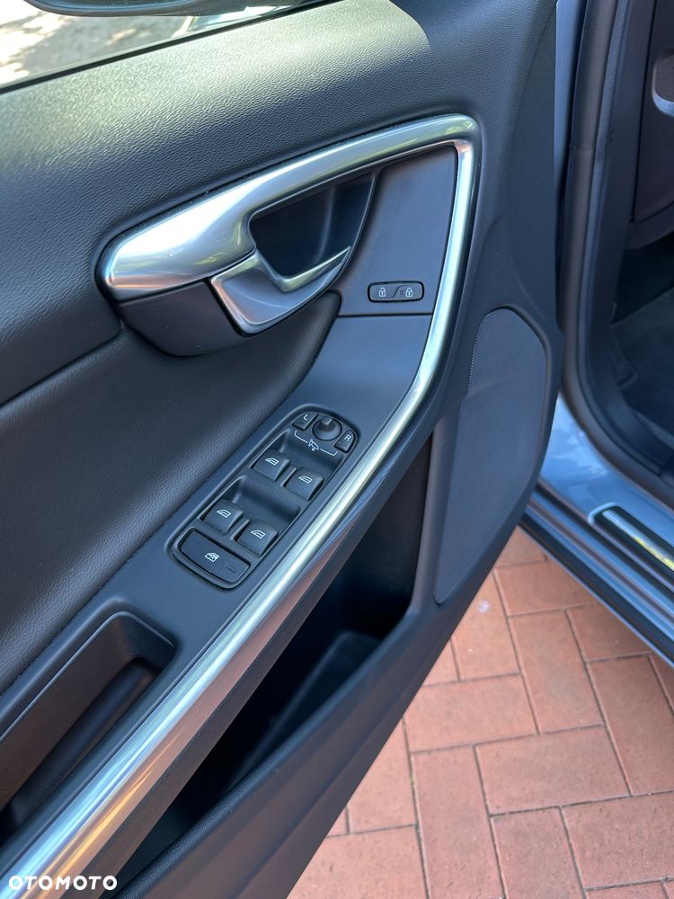 Volvo V60 D3 - 15