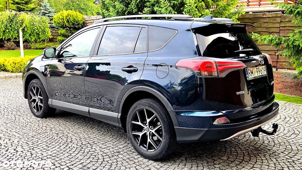 Toyota RAV4 2.0 D-4D Premium 4x2 - 6