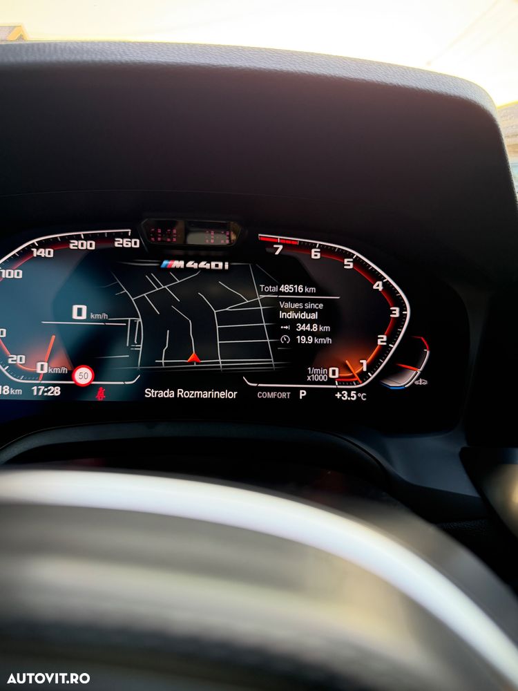 BMW M4 M440i AT MHEV - 12