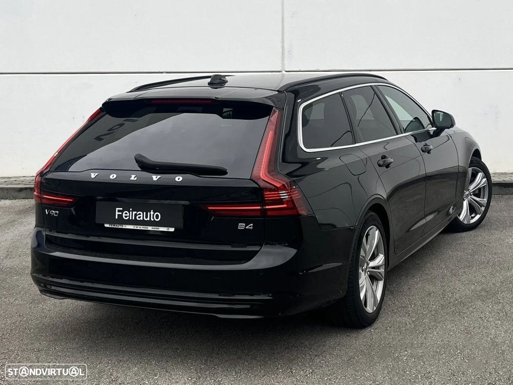 Volvo V90 2.0 B4 Core - 2