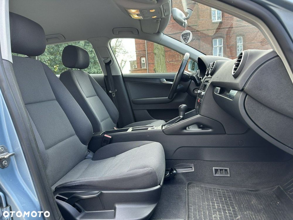 Audi A3 Sportback - 10