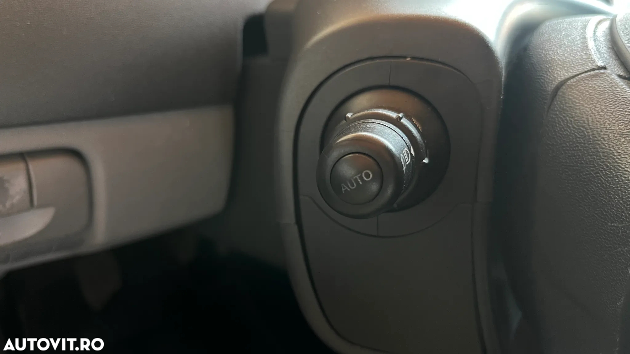Renault Scenic 2.0 16V Dynamique - 17