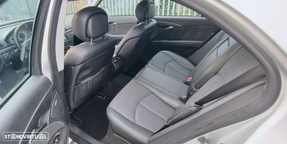 Mercedes-Benz E 220 CDI Auto Avantgarde - 7