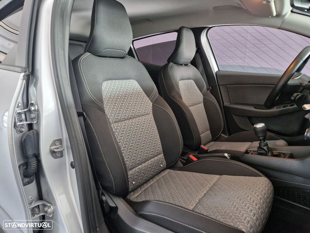 Renault Clio 1.0 TCe Evolution - 15