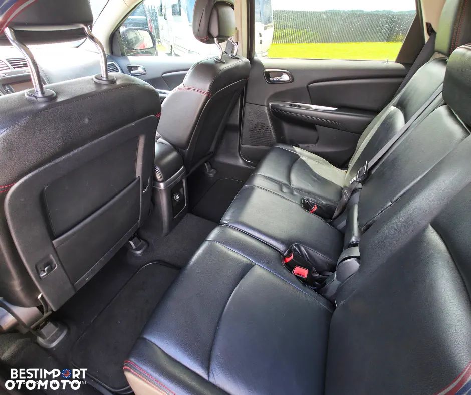 Dodge Journey - 8