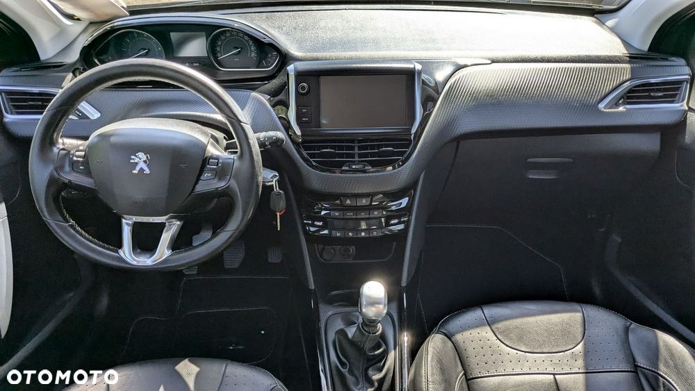 Peugeot 2008 - 25
