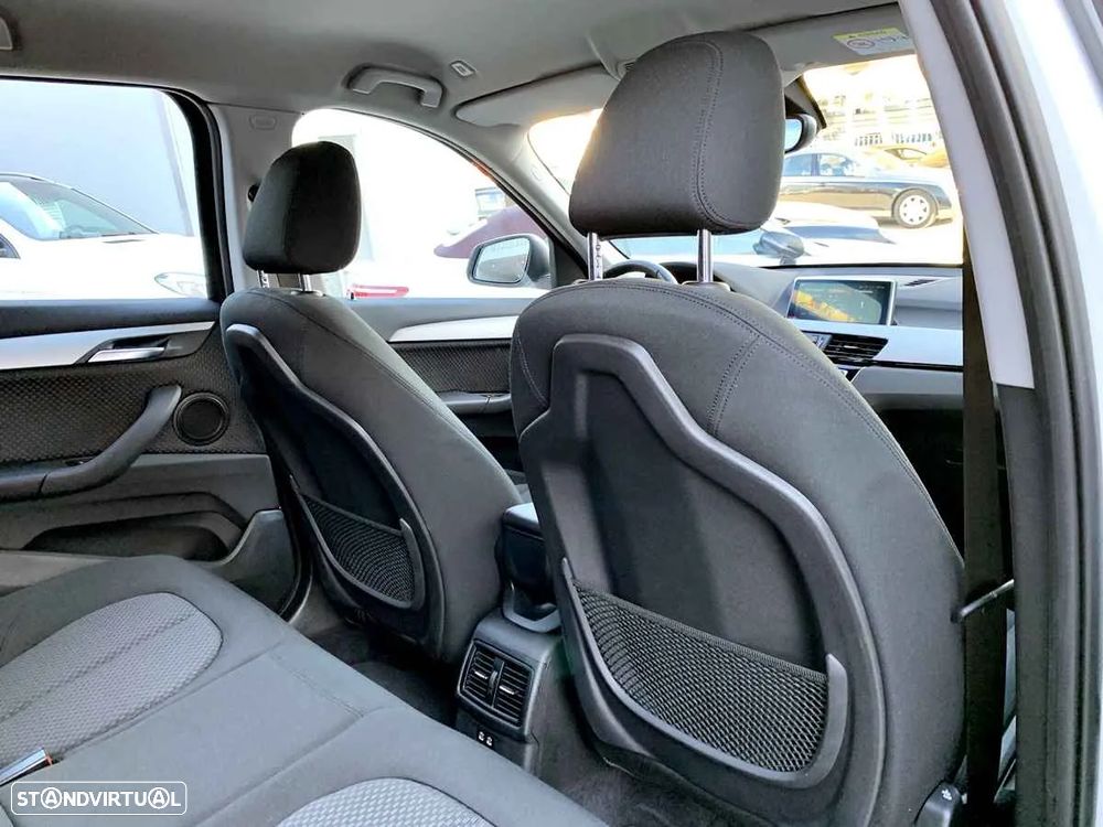 BMW X1 25 e xDrive Line Sport - 33