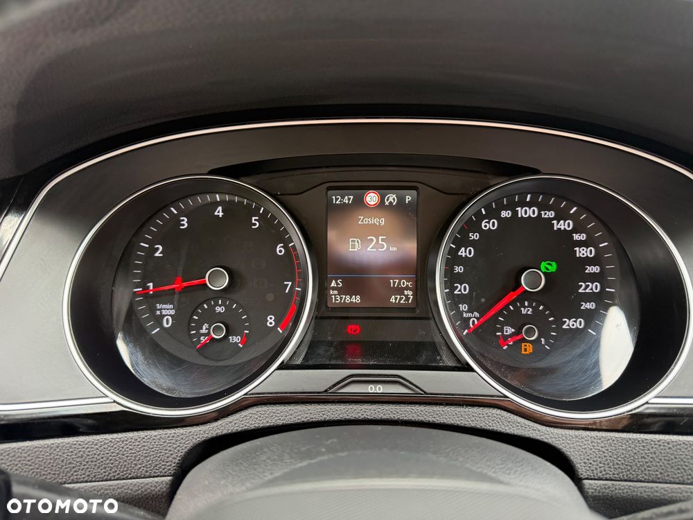 Volkswagen Passat 1.5 TSI EVO Business DSG - 23