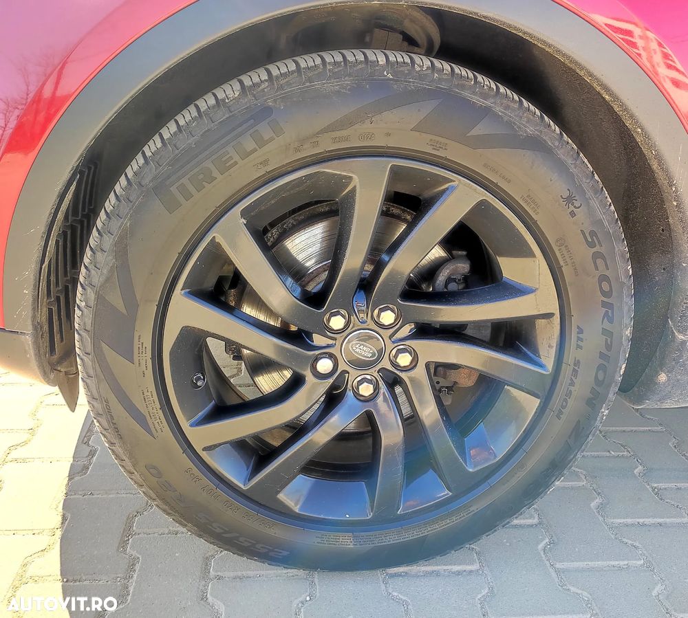 Land Rover Discovery 2.0 L SD4 HSE Luxury - 28