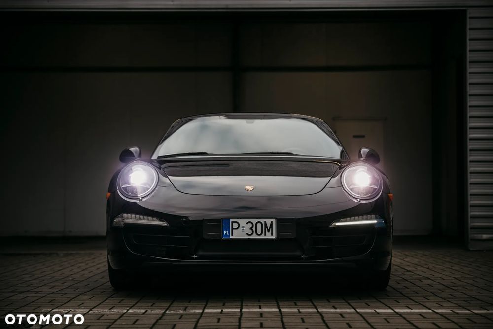 Porsche 911 Carrera 4S PDK - 2