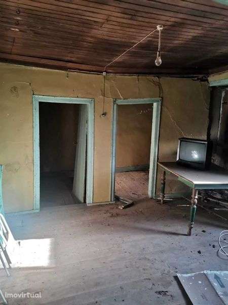 Moradia T2 em Ruina Tomar - Grande imagem: 5/12