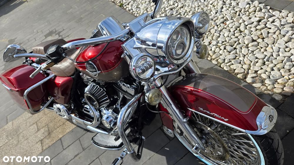 Harley-Davidson Touring Road King - 19