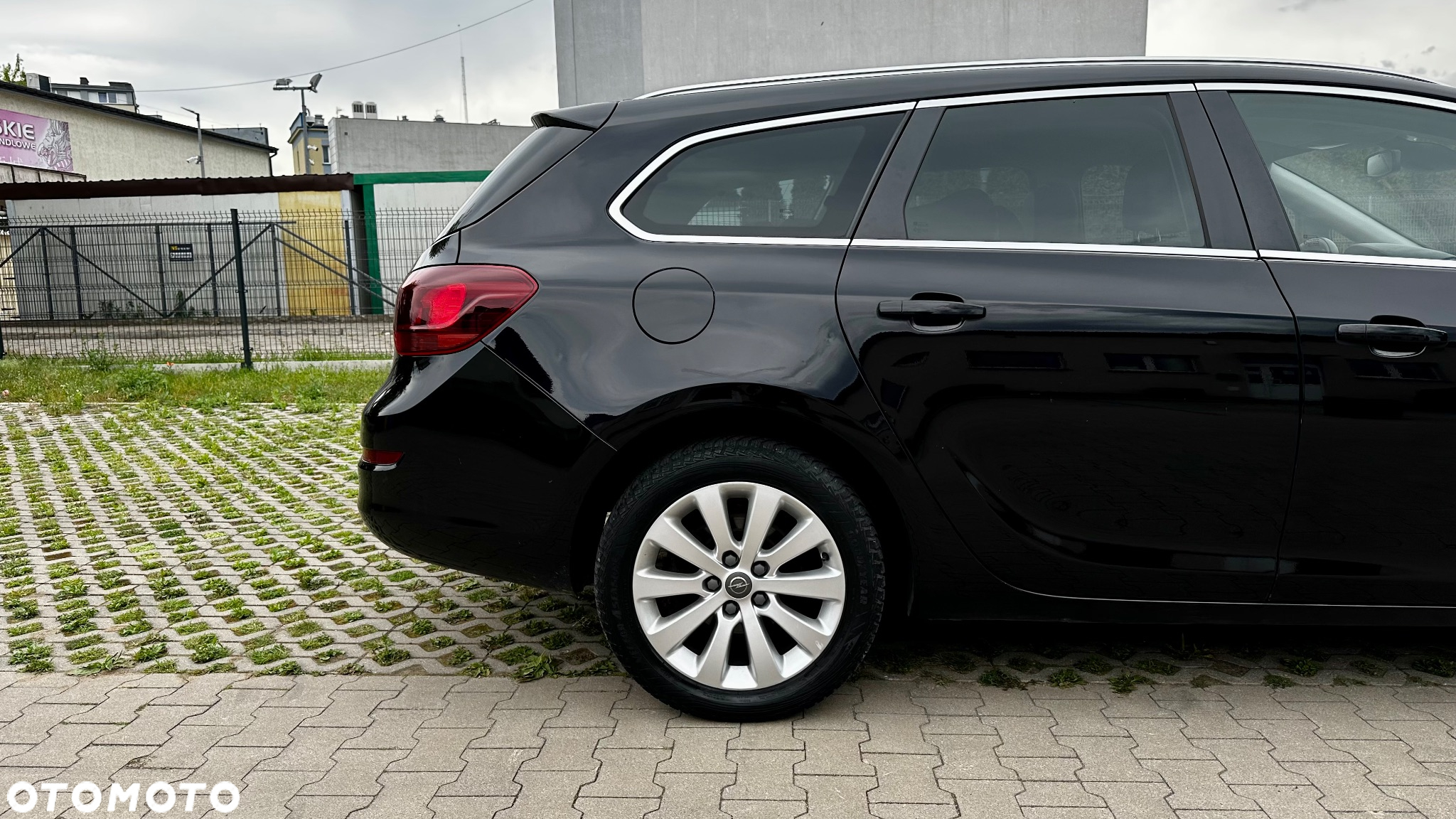 Opel Astra 1.7 CDTI DPF Sports Tourer - 11