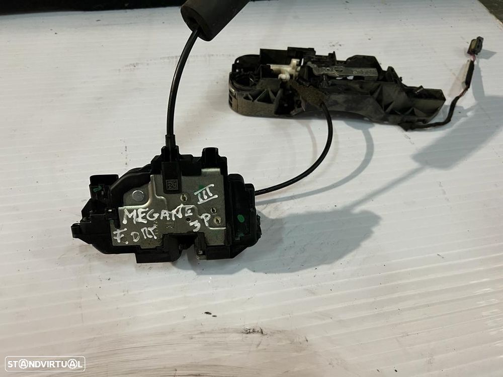 Fechadura porta direita Renault Megane 3 - 1