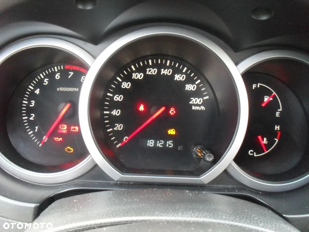 Suzuki Grand Vitara 1.6 - 9