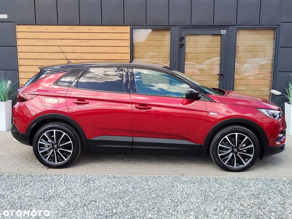 Opel Grandland X 1.2 Start/Stop Design Line - 28