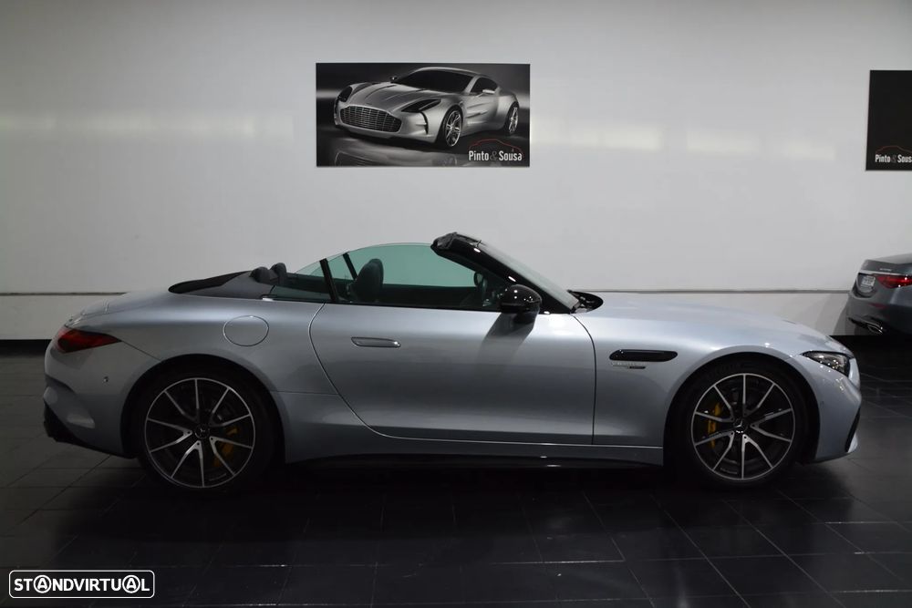 Mercedes-Benz SL 63 AMG 4Matic+ - 26