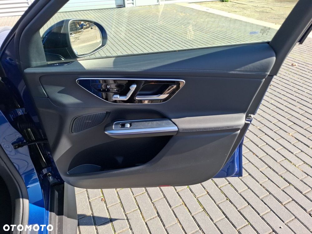 Mercedes-Benz GLC 220 d mHEV 4-Matic AMG Line - 18