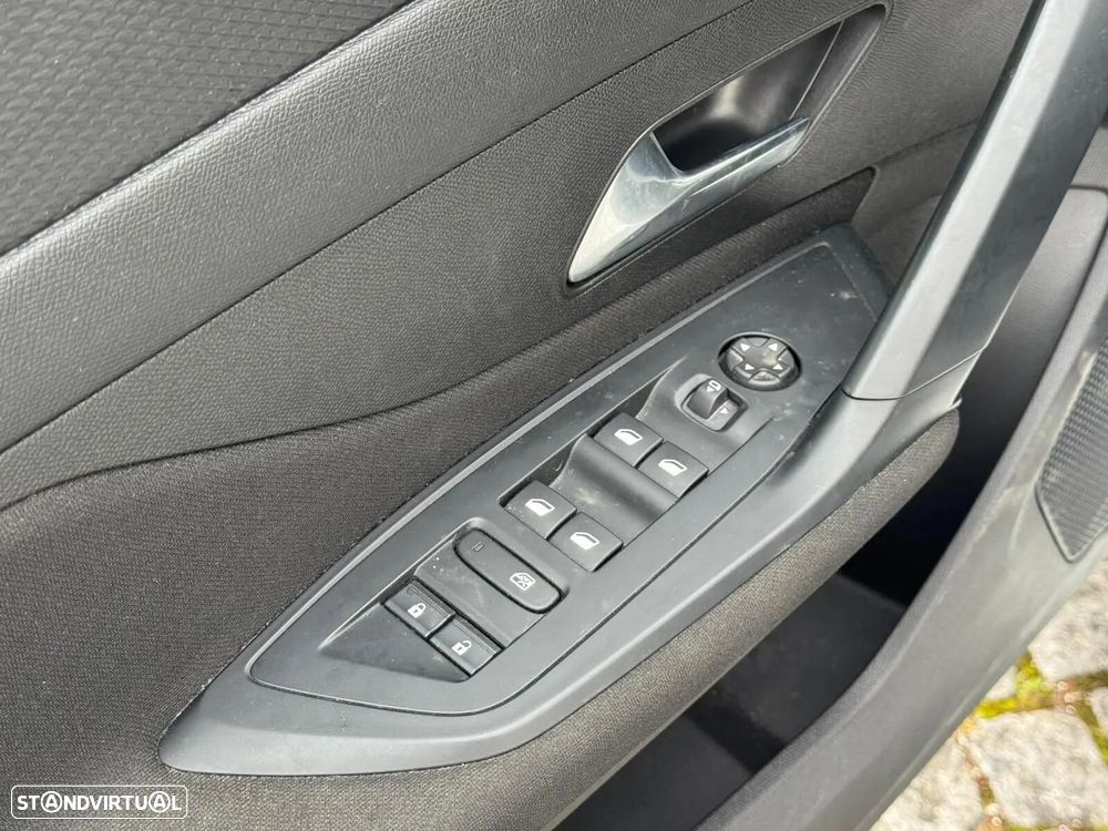 Peugeot 308 SW 1.2 PureTech Active Pack - 21