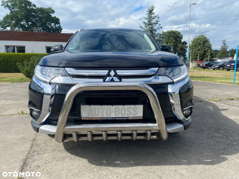 Mitsubishi Outlander 2.0 City Style 2WD - 2