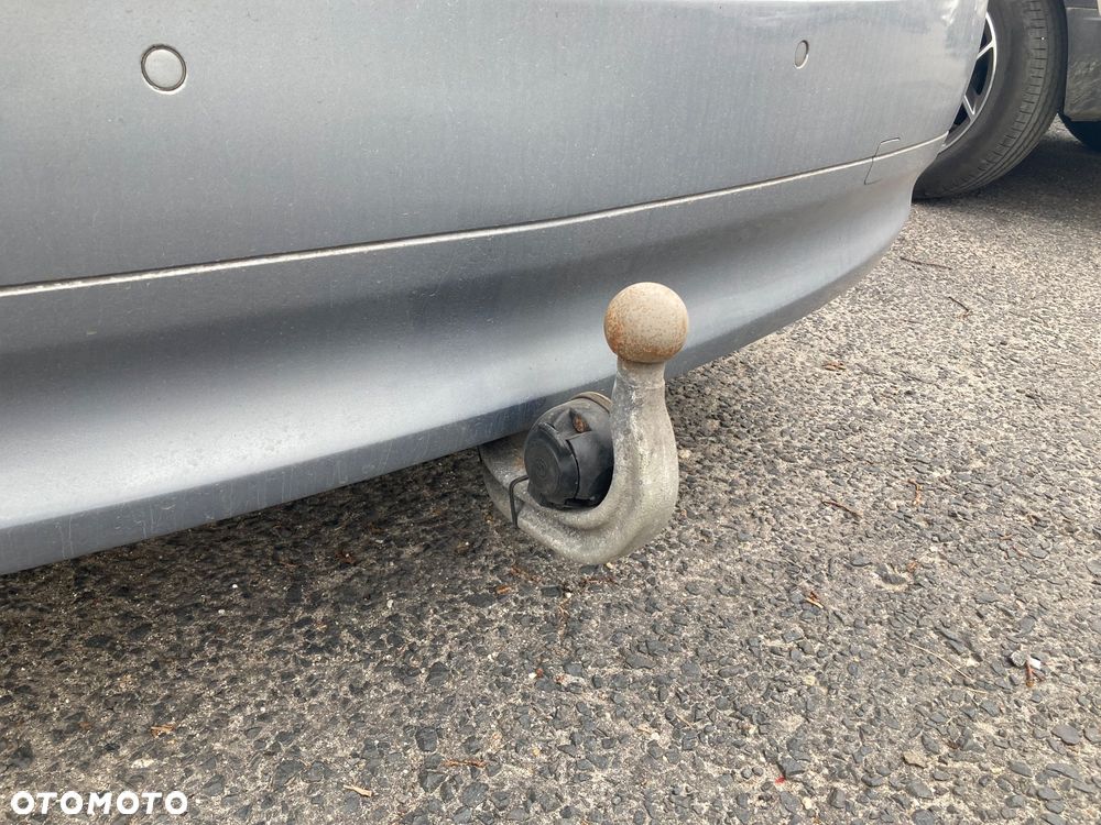 BMW Seria 3 320i - 7