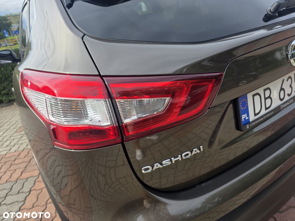 Nissan Qashqai 1.6 DIG-T Tekna - 28