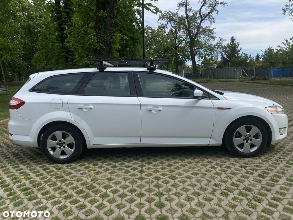 Ford Mondeo 1.6 Ambiente - 4