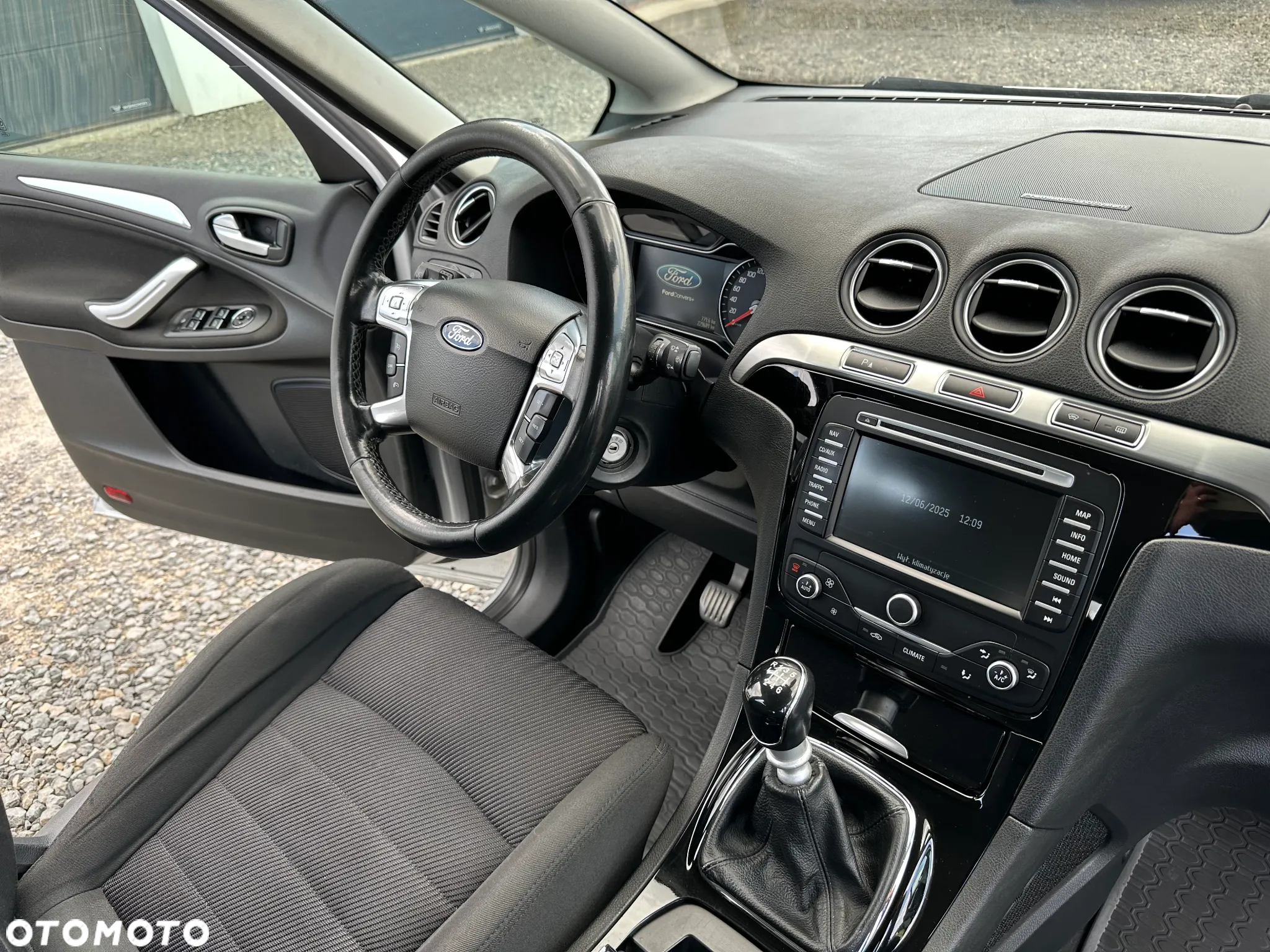 Ford S-Max 2.0 TDCi Titanium - 22