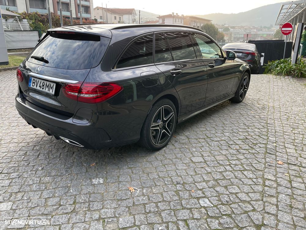 Mercedes-Benz C 300 de AMG Line - 53