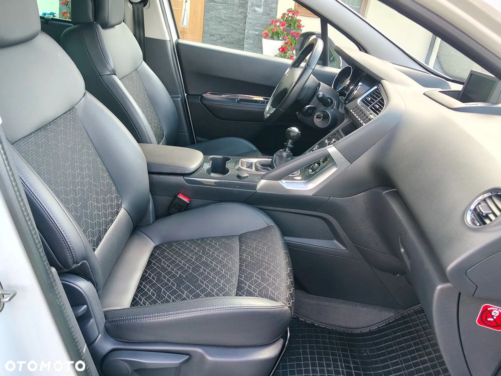 Peugeot 3008 1.6 HDi Style - 5