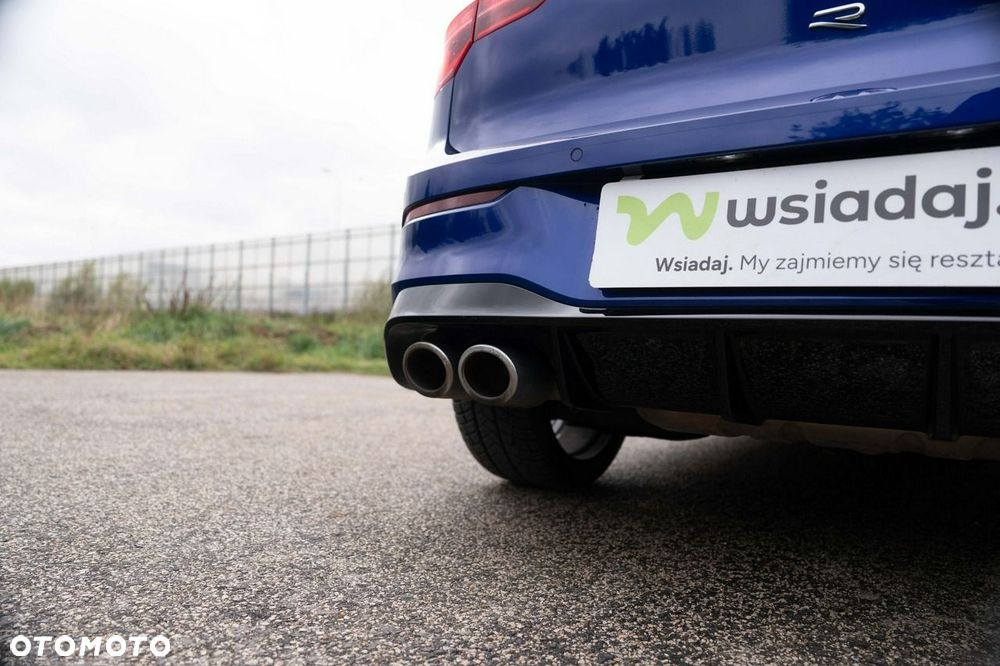Volkswagen Golf 2.0 TSI 4Motion R DSG - 16