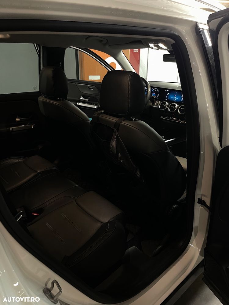 Mercedes-Benz GLB 250 4MATIC Aut. - 9