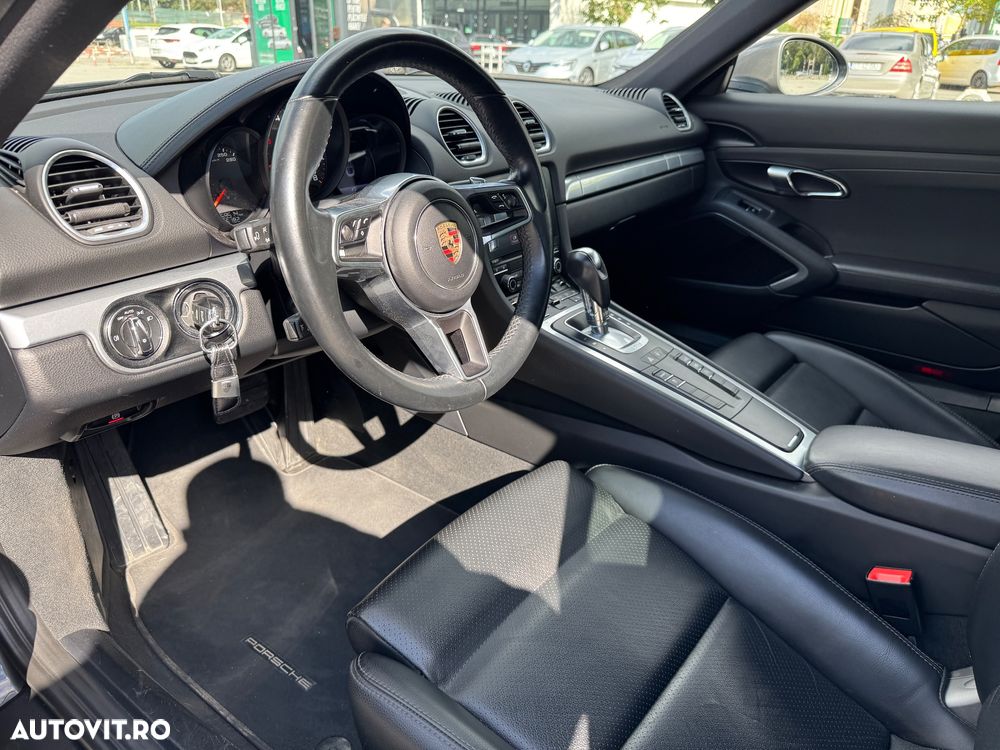 Porsche Cayman 718 PDK - 19