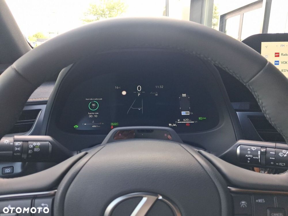 Lexus UX - 23
