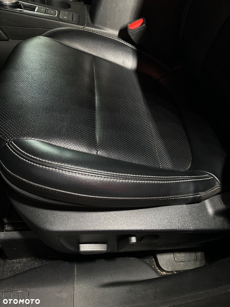 Ford Escape 2.0 EcoBoost AWD Titanium - 8