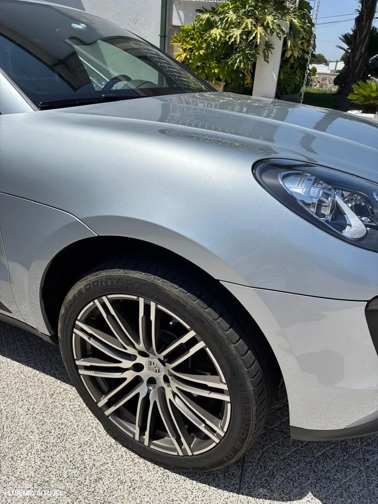 Porsche Macan - 4
