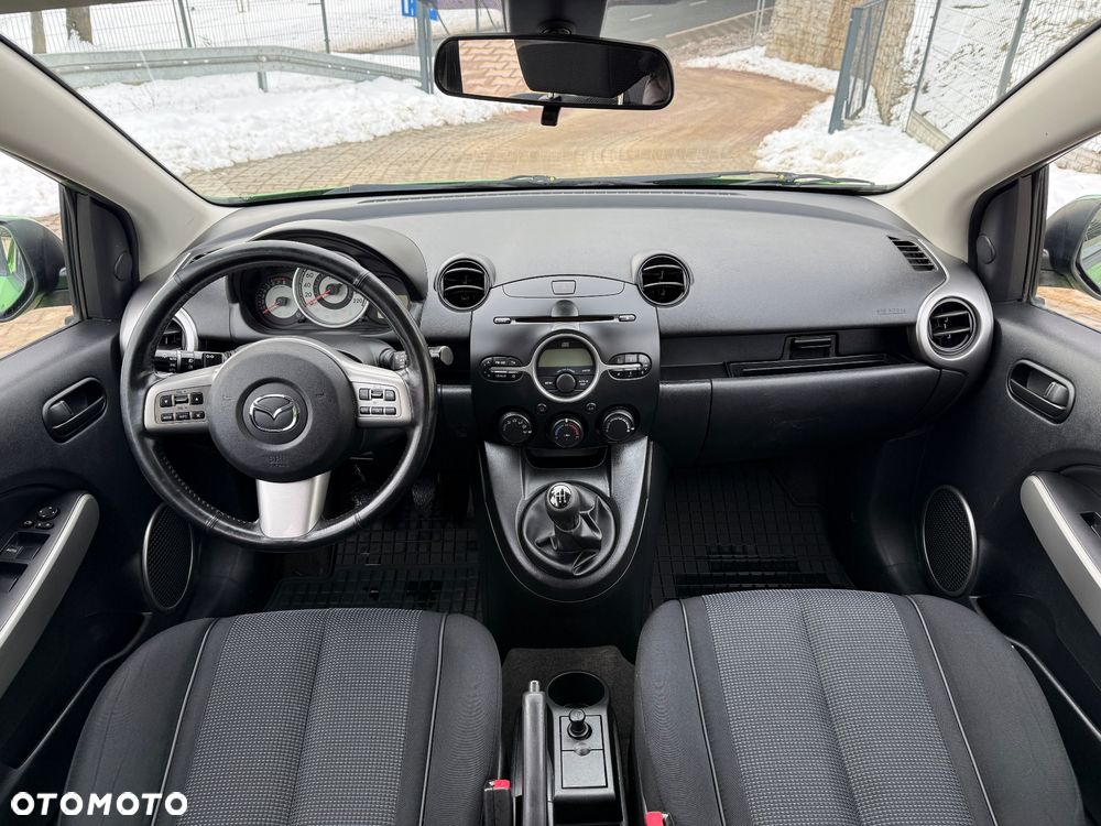 Mazda 2 1.5 Dynamic - 9