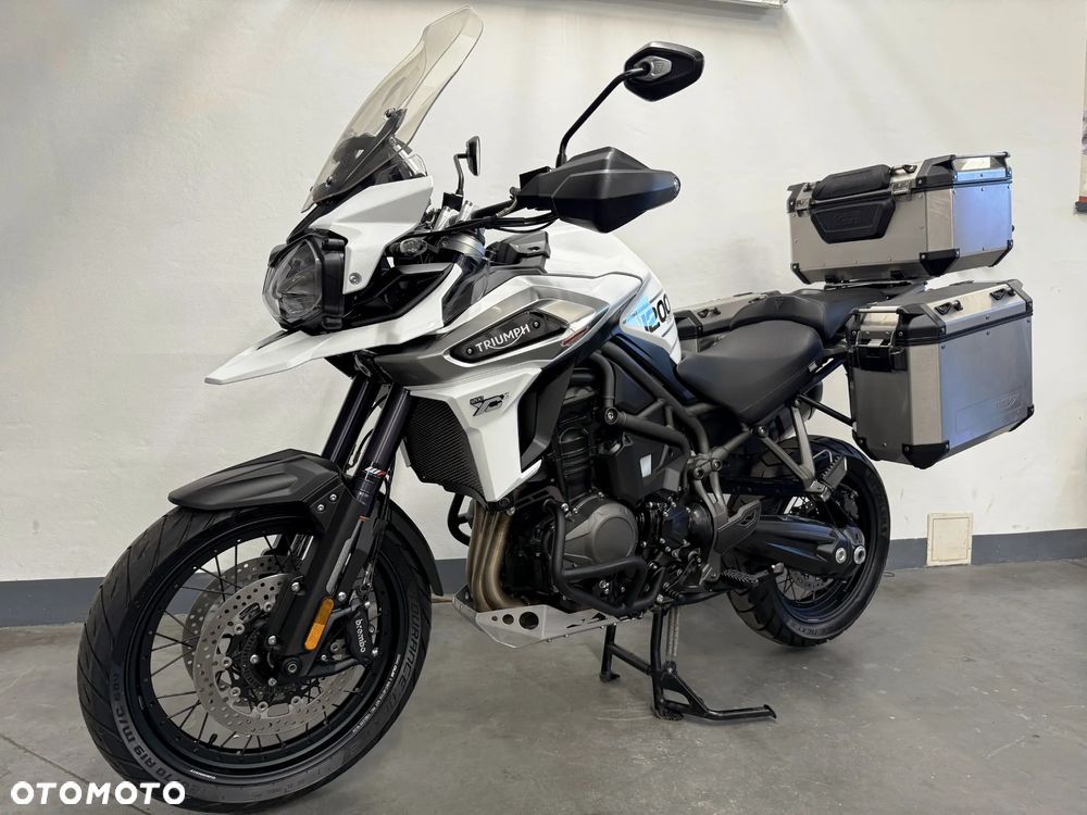 Triumph Tiger - 6