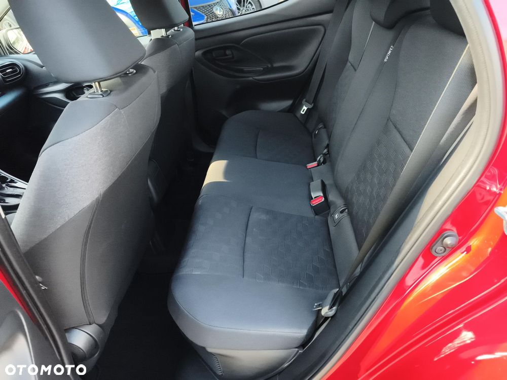 Toyota Yaris Hybrid 1.5 Style - 26