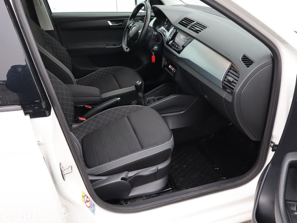 Skoda Fabia 1.0 TSI Ambition - 6