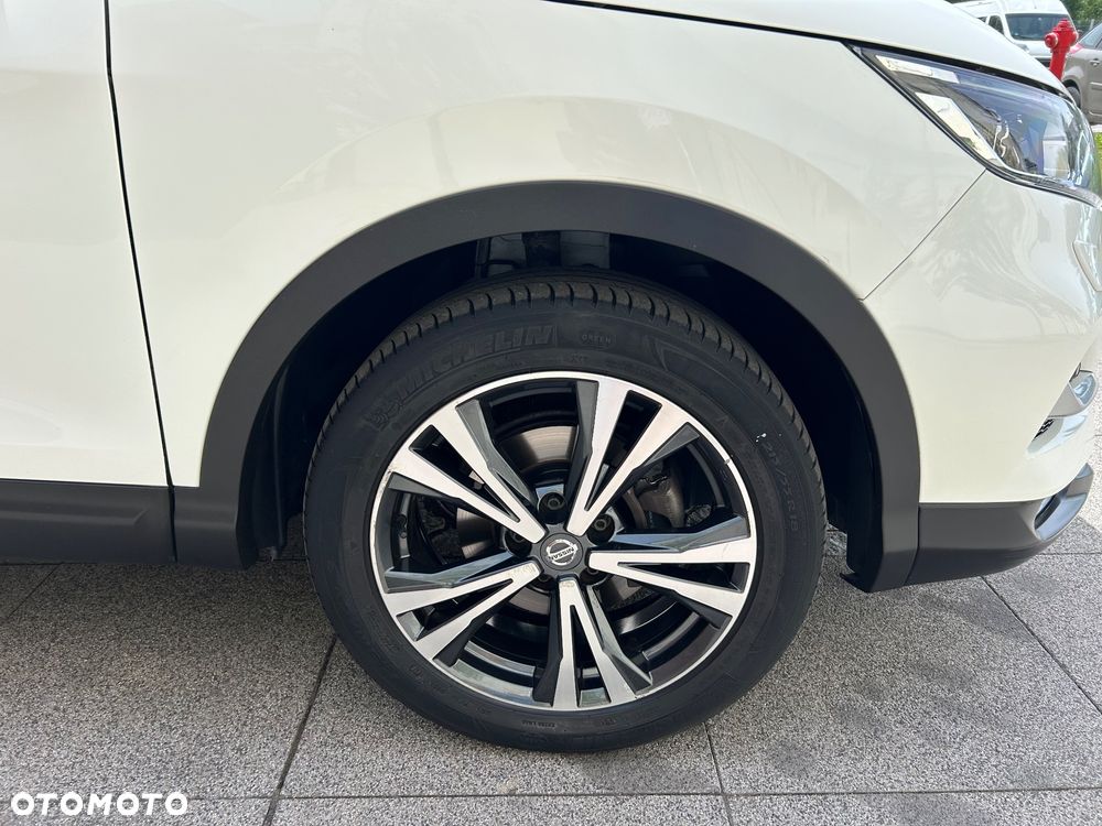 Nissan Qashqai 1.3 DIG-T Tekna DCT - 37