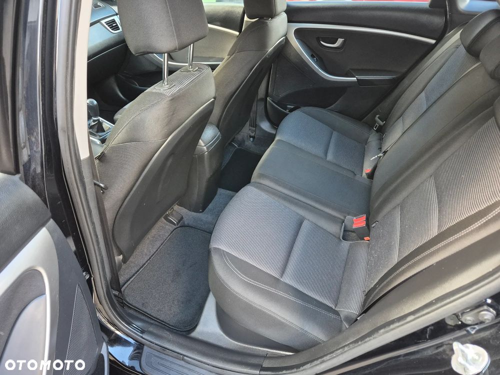 Hyundai i30 1.4 Premium - 13