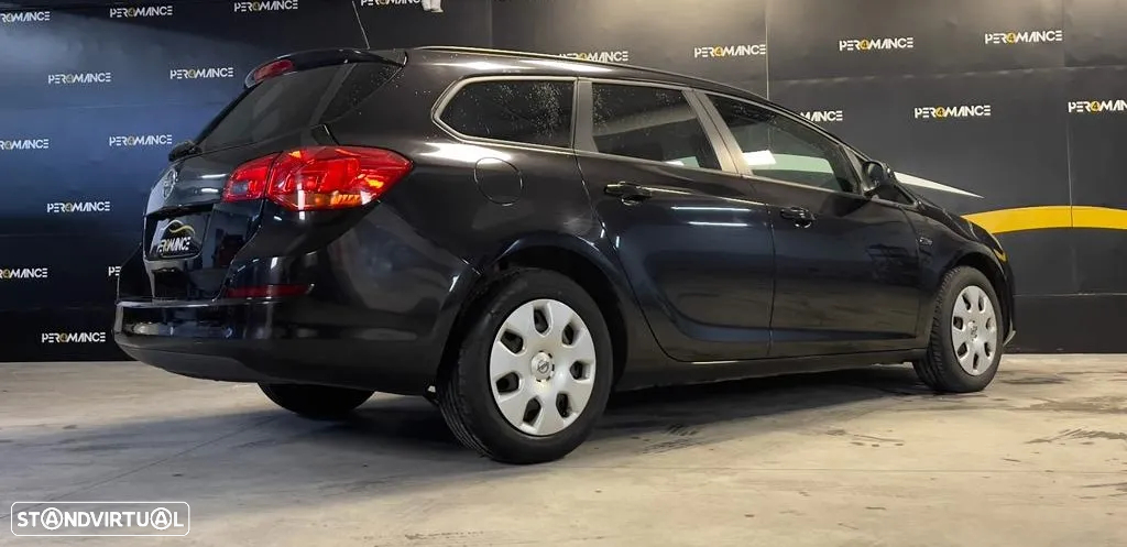 Opel Astra Sports Tourer 1.3 CDTI DPF EcoFLEX Sports Tourer Design Edition - 11