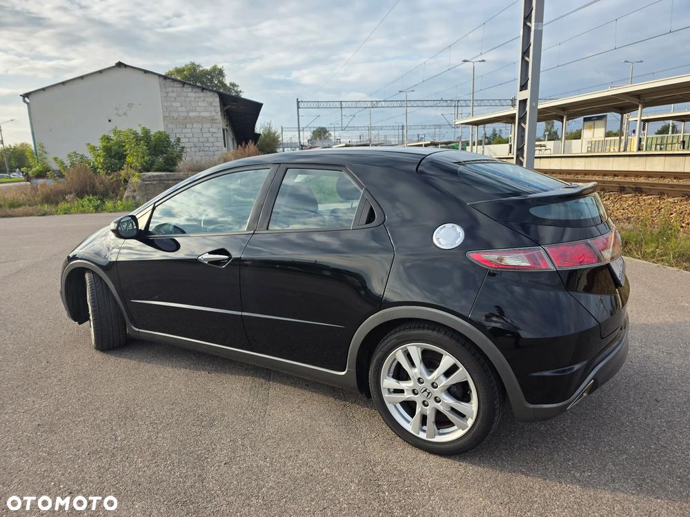 Honda Civic 1.8 Comfort - 5