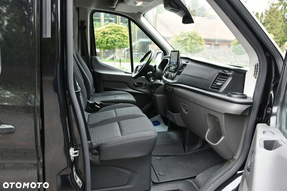 Ford Transit - 17